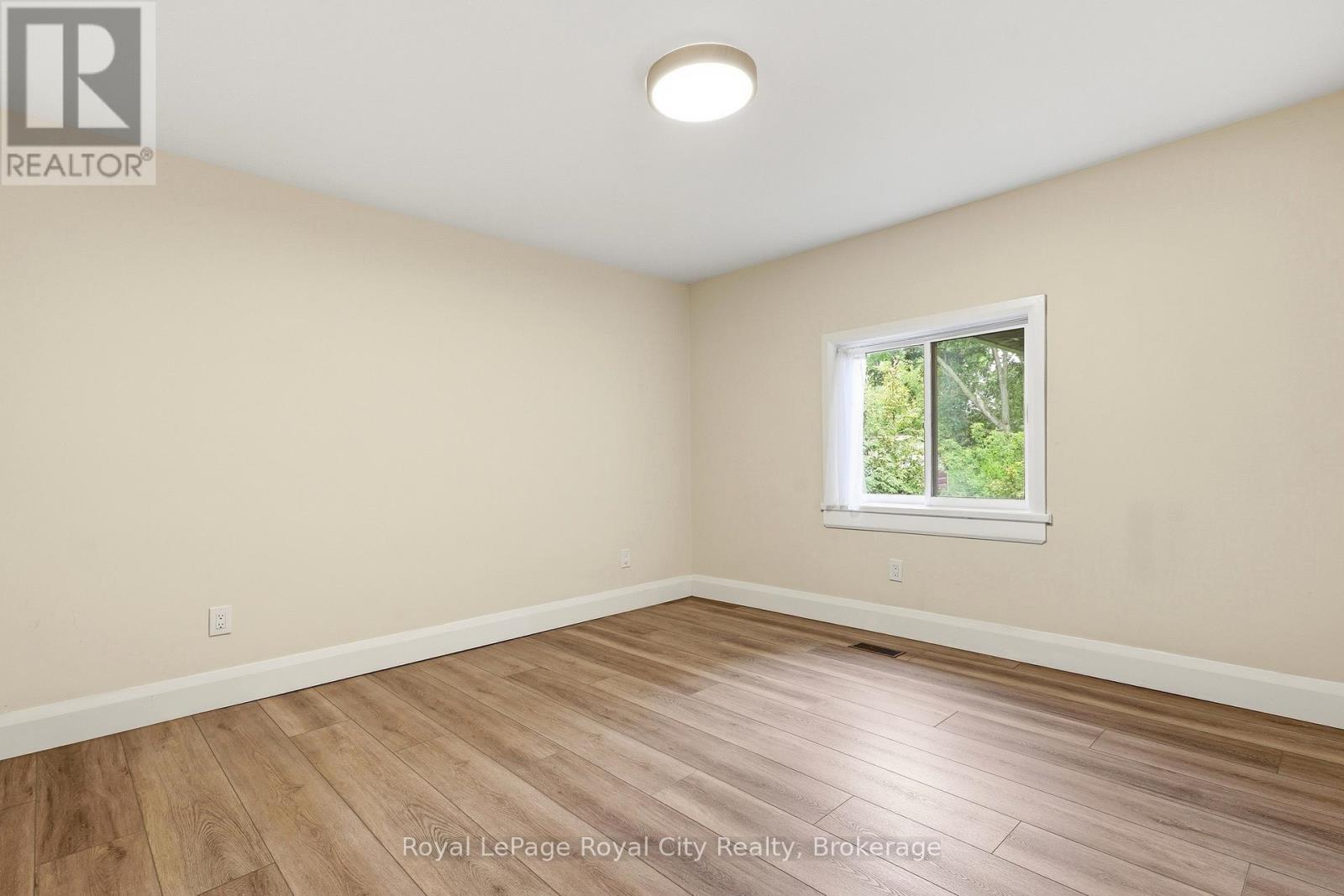 55 Stevenson Street S, Guelph (St. Patrick's Ward), Ontario  N1E 5N3 - Photo 17 - X13658968