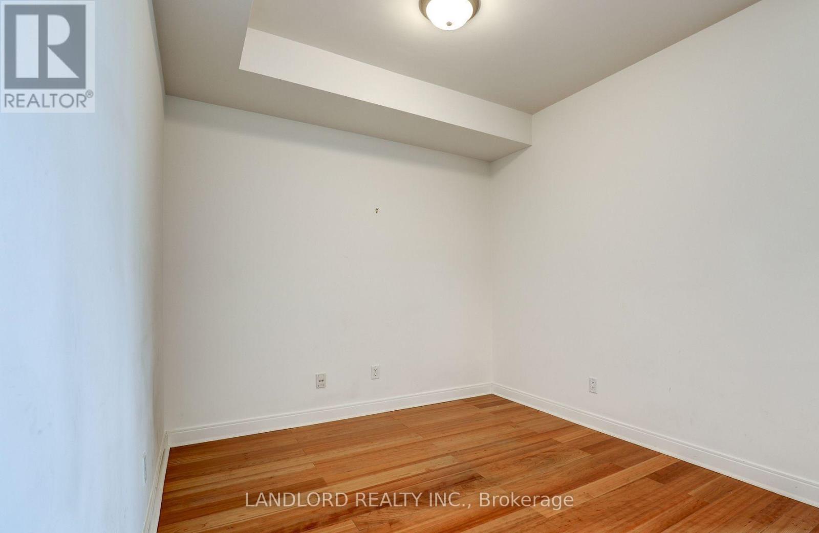 701 - 18 Yorkville Avenue, Toronto, Ontario  M4W 3Y8 - Photo 14 - C13658802