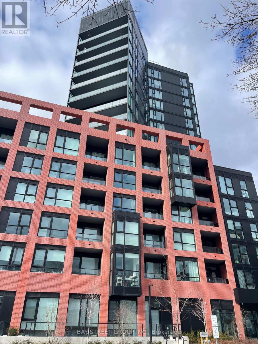 1010 - 8 TIPPETT ROAD, Toronto, Ontario