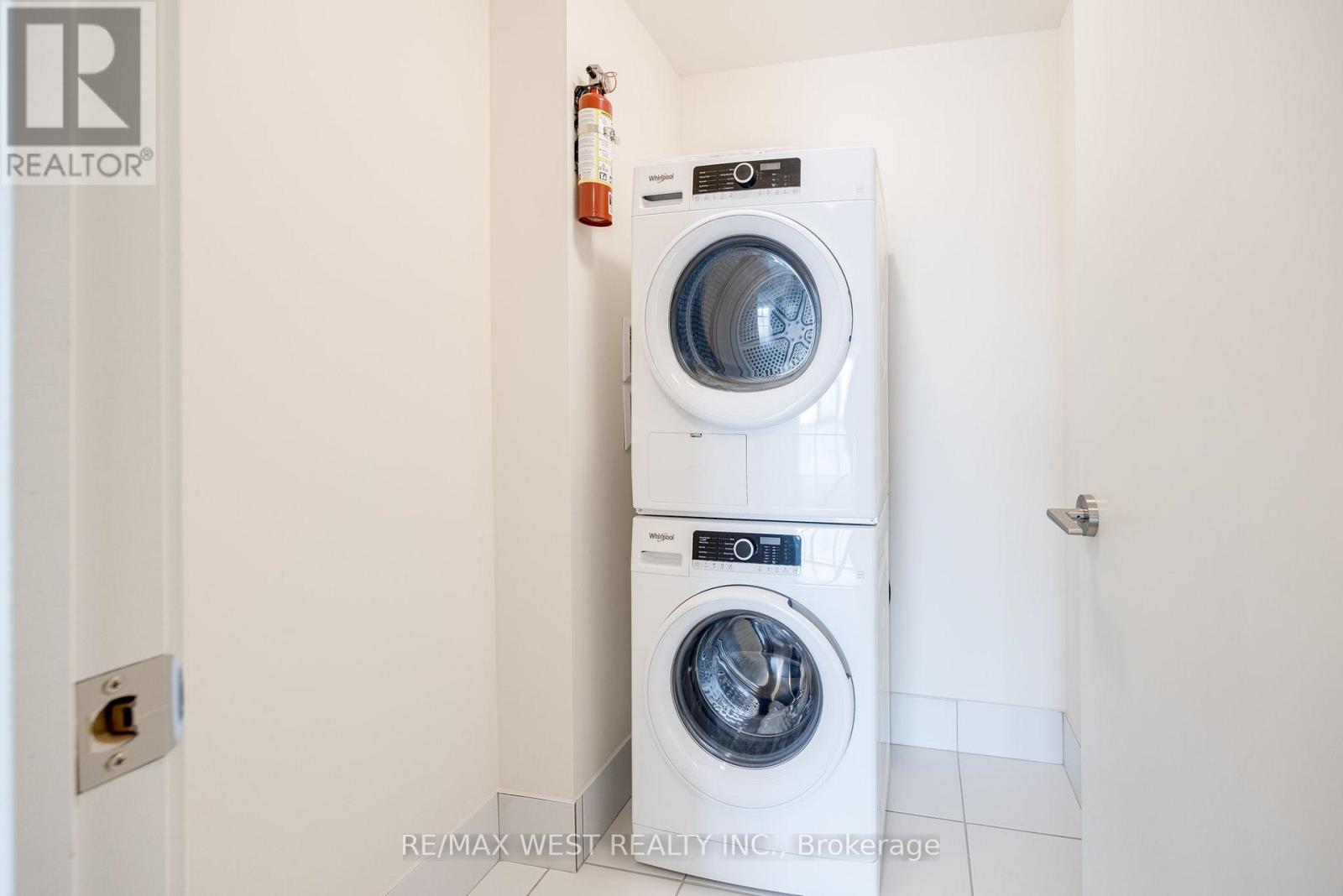 902 - 3237 Bayview Avenue, Toronto, Ontario  M2K 2J7 - Photo 15 - C13658940
