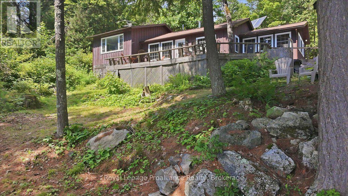 146 Skootamatta Lake, Addington Highlands, Ontario  K0H 1K0 - Photo 1 - X13658932