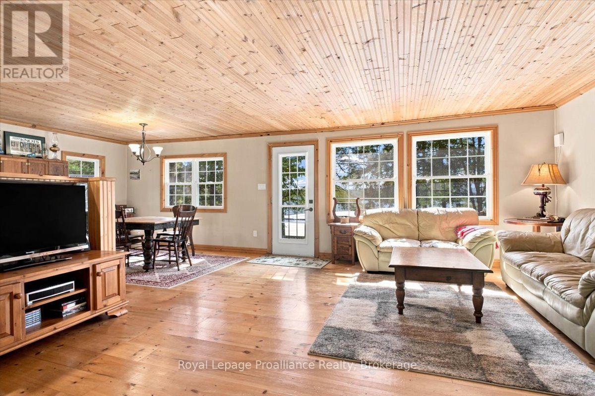146 Skootamatta Lake, Addington Highlands, Ontario  K0H 1K0 - Photo 2 - X13658932