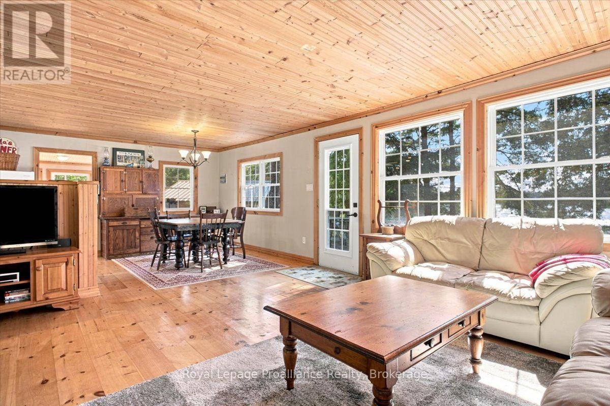 146 Skootamatta Lake, Addington Highlands, Ontario  K0H 1K0 - Photo 3 - X13658932