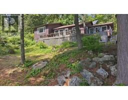 146 SKOOTAMATTA LAKE, Addington Highlands, Ontario