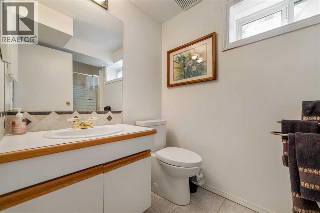 33 Ridgewood Crescent W, Lethbridge, Alberta  T1K 5Y1 - Photo 38 - A2333524