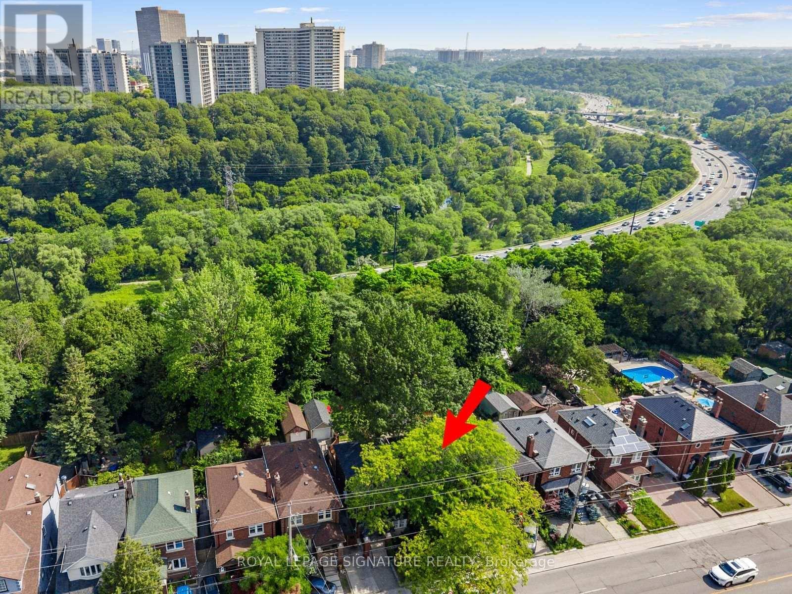 511 Donlands Avenue, Toronto, Ontario  M4J 3S4 - Photo 39 - E13658944