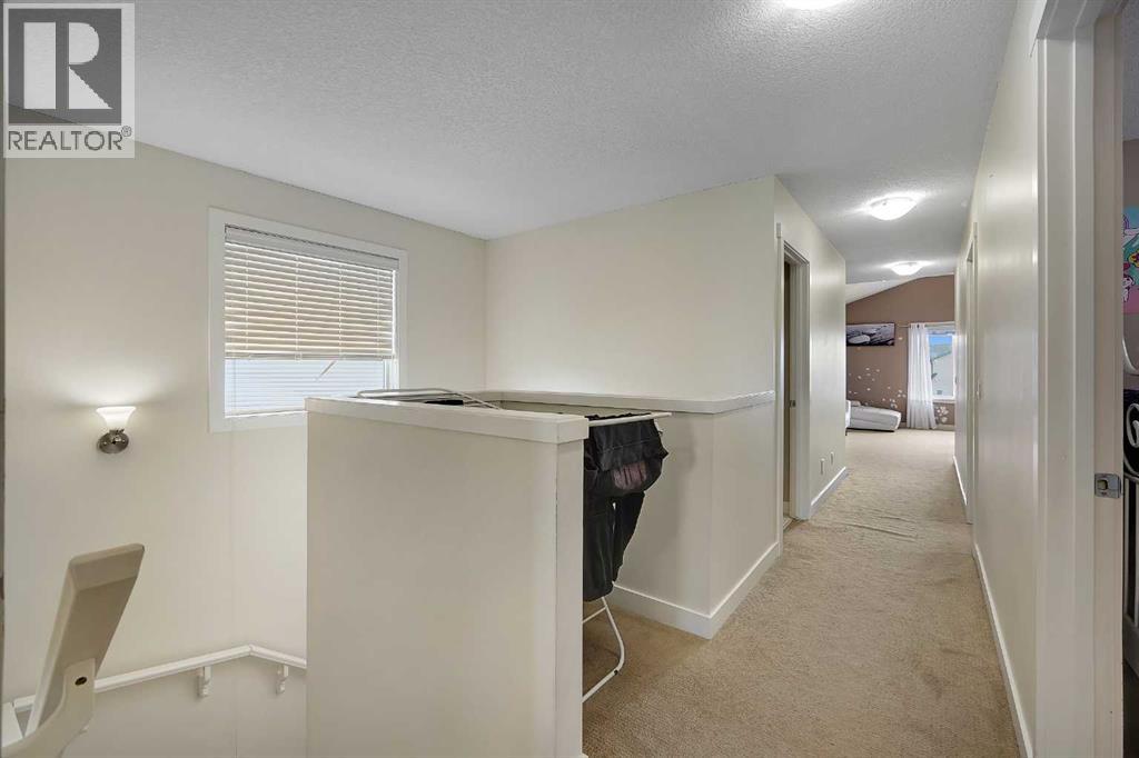 129 Covecreek Bay NE, Calgary, Alberta  T3K 0N1 - Photo 23 - A2321744