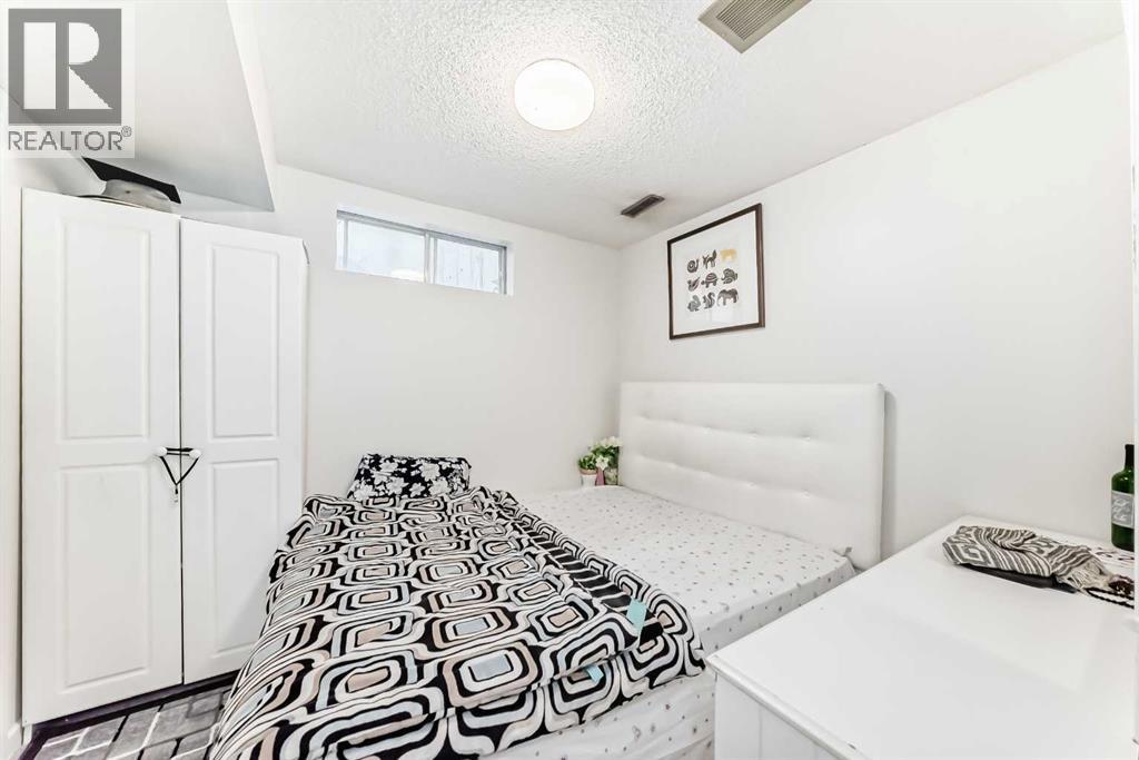 279 Falton Drive NE, Calgary, Alberta  T3J 2W8 - Photo 38 - A2328707