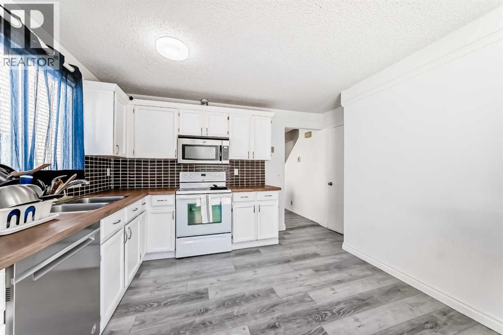 279 Falton Drive NE, Calgary, Alberta  T3J 2W8 - Photo 12 - A2328707