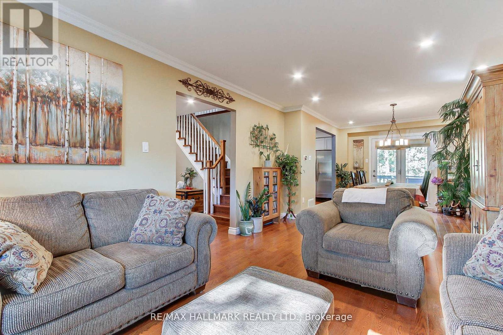 865 Arnold Crescent, Newmarket, Ontario  L3Y 2E4 - Photo 9 - N13658958