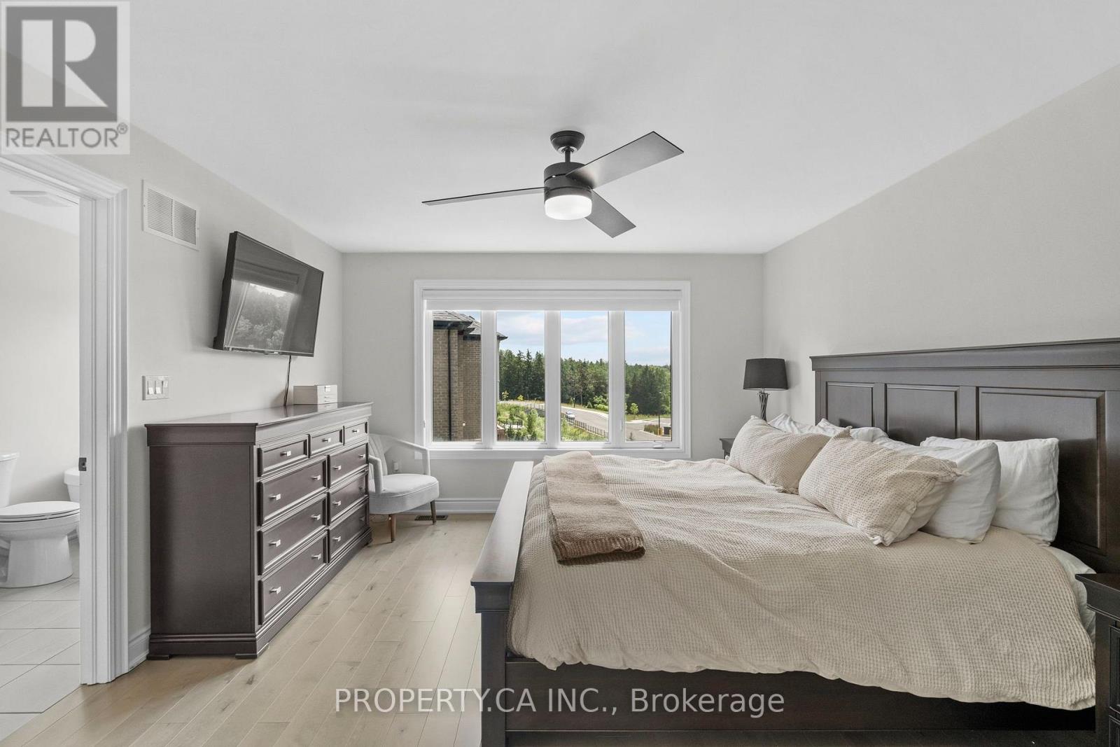 556 New England Court, Newmarket, Ontario  L3X 0M5 - Photo 22 - N13658986