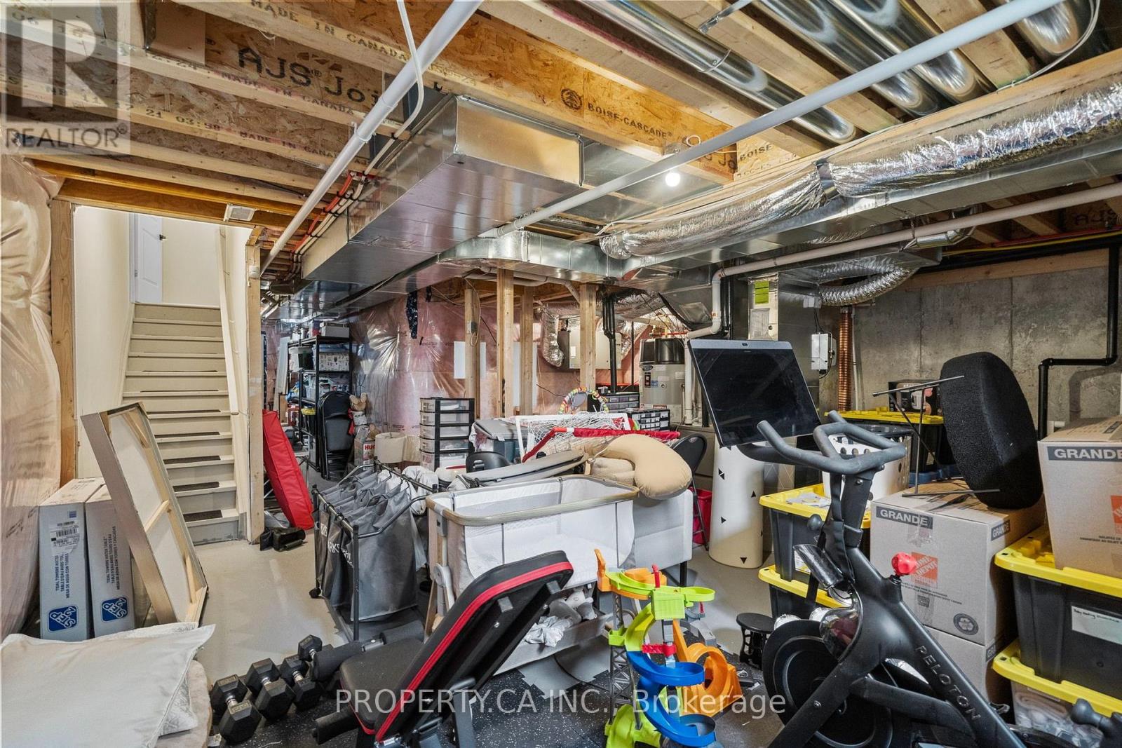 556 New England Court, Newmarket, Ontario  L3X 0M5 - Photo 40 - N13658986