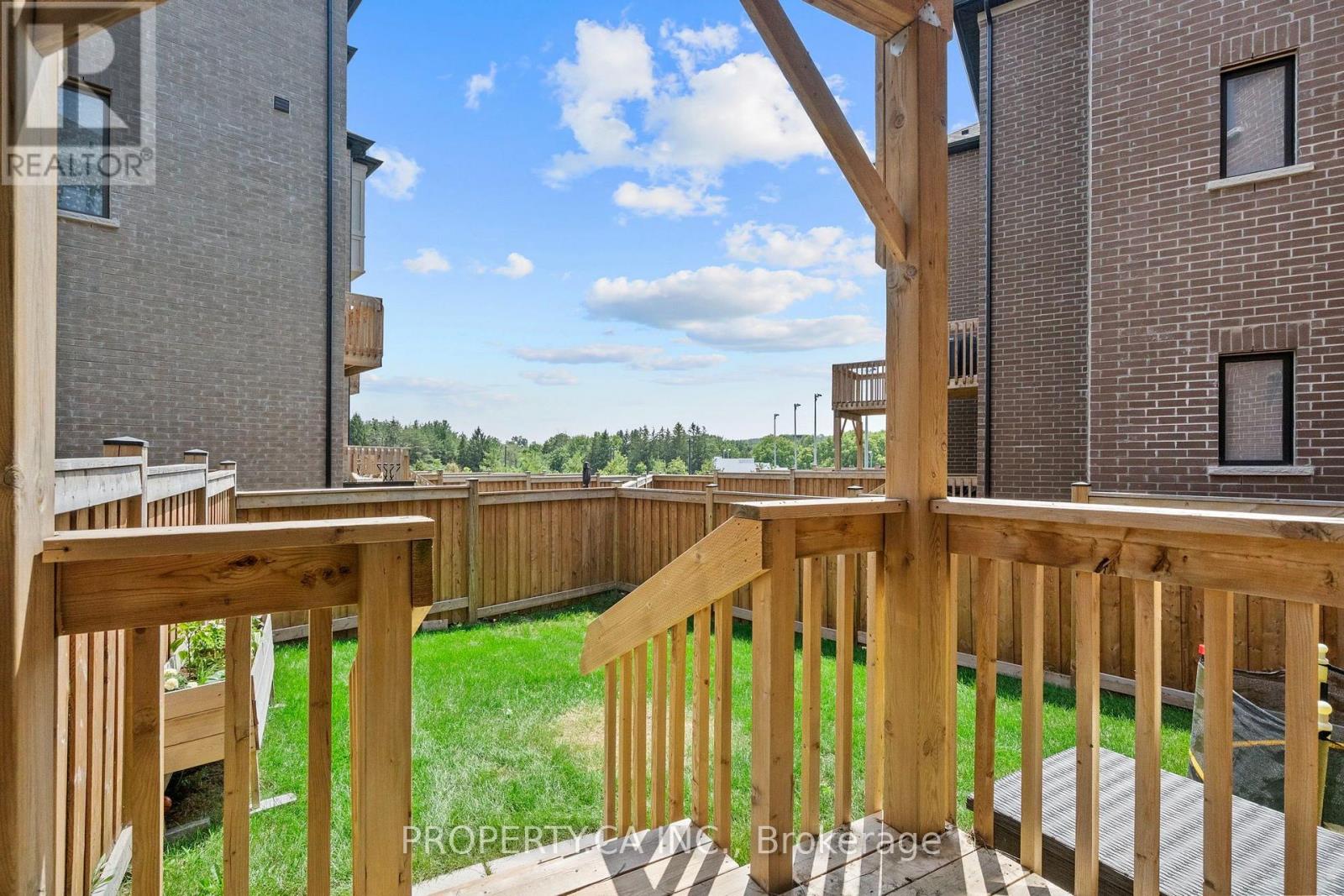 556 New England Court, Newmarket, Ontario  L3X 0M5 - Photo 41 - N13658986