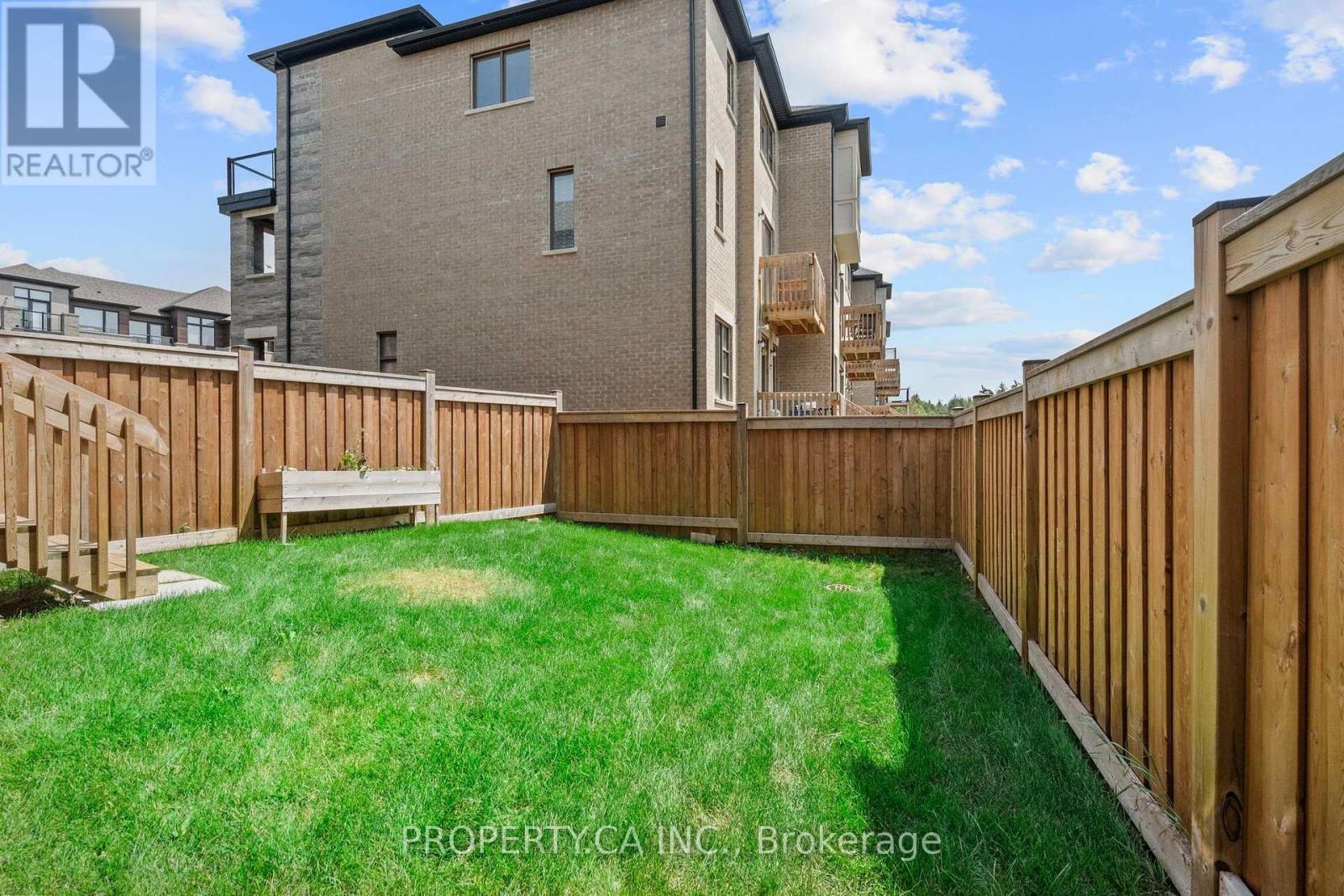 556 New England Court, Newmarket, Ontario  L3X 0M5 - Photo 42 - N13658986