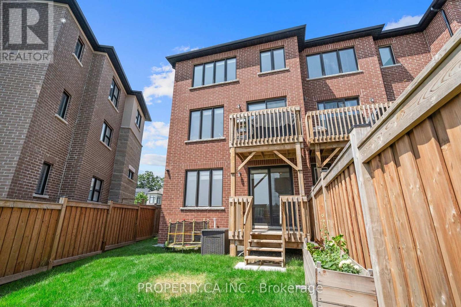 556 New England Court, Newmarket, Ontario  L3X 0M5 - Photo 45 - N13658986
