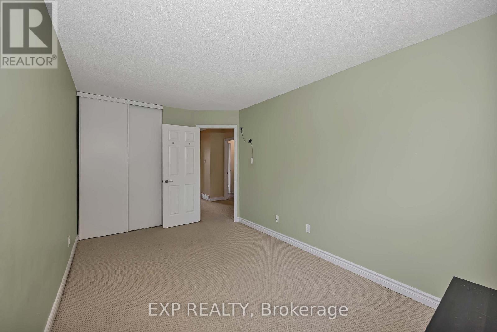 38 Sundback Lane, Ottawa, Ontario  K2L 2W8 - Photo 16 - X13658858