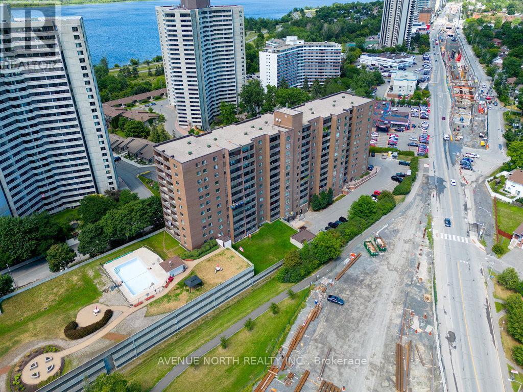 708 - 1100 Ambleside Drive, Ottawa, Ontario