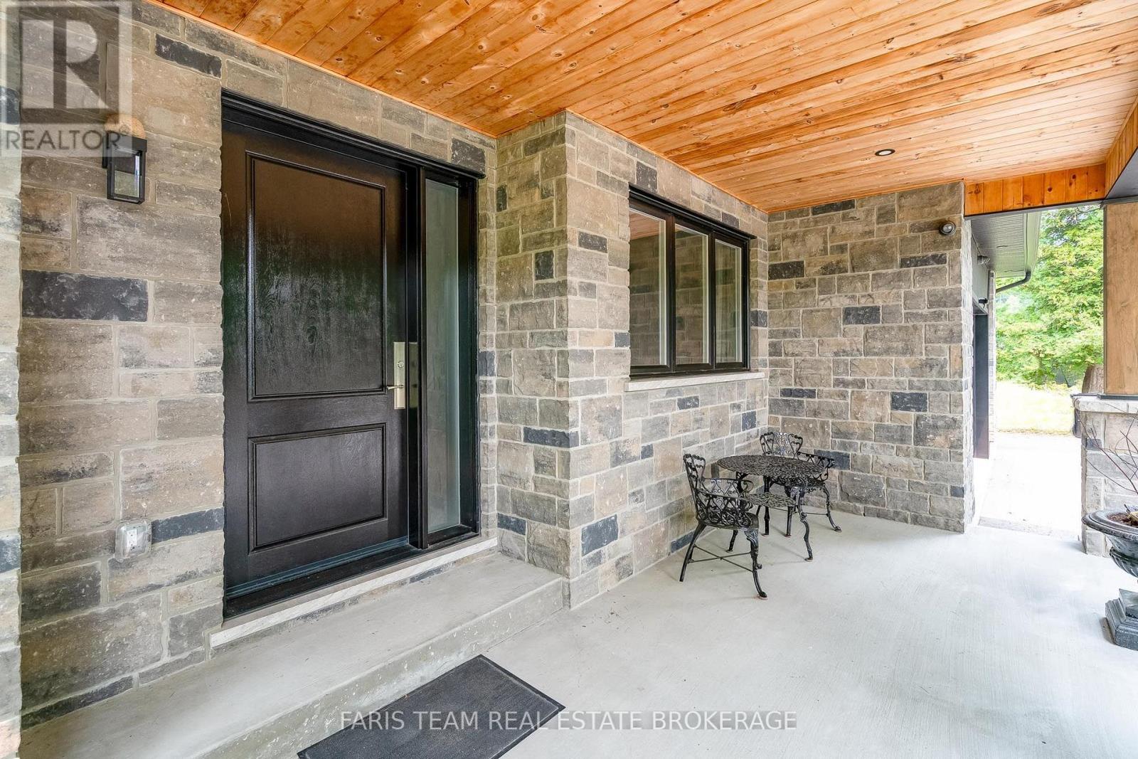 34 Oakwood Avenue, Tiny, Ontario  L9M 0J2 - Photo 4 - S13658902