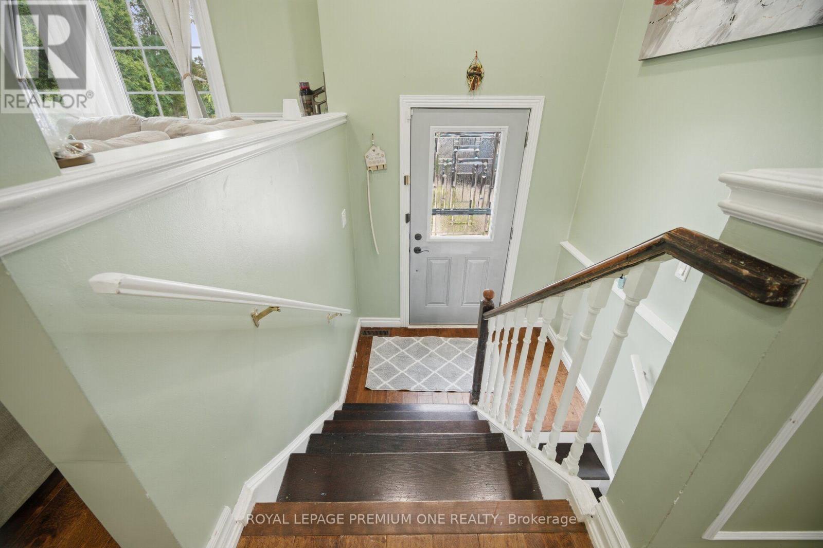 46 Lillian Crescent, Barrie, Ontario  L4N 4P6 - Photo 7 - S13659016