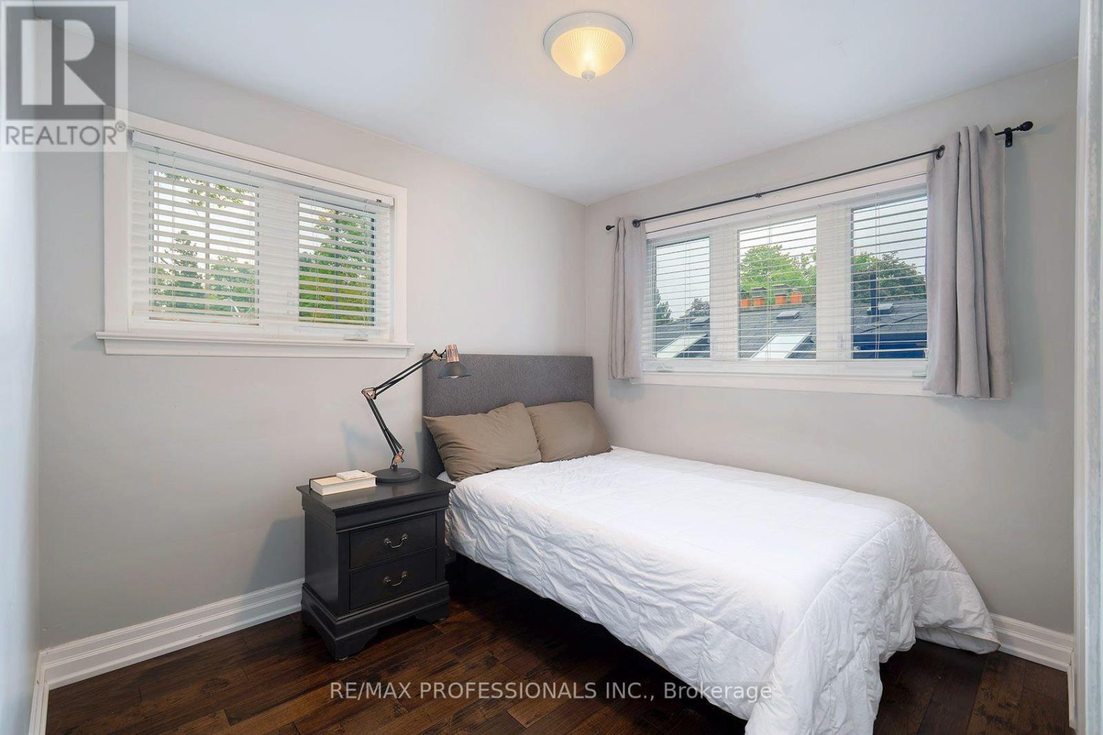 38 Boxwood Road, Toronto, Ontario  M9C 2W5 - Photo 24 - W13658818