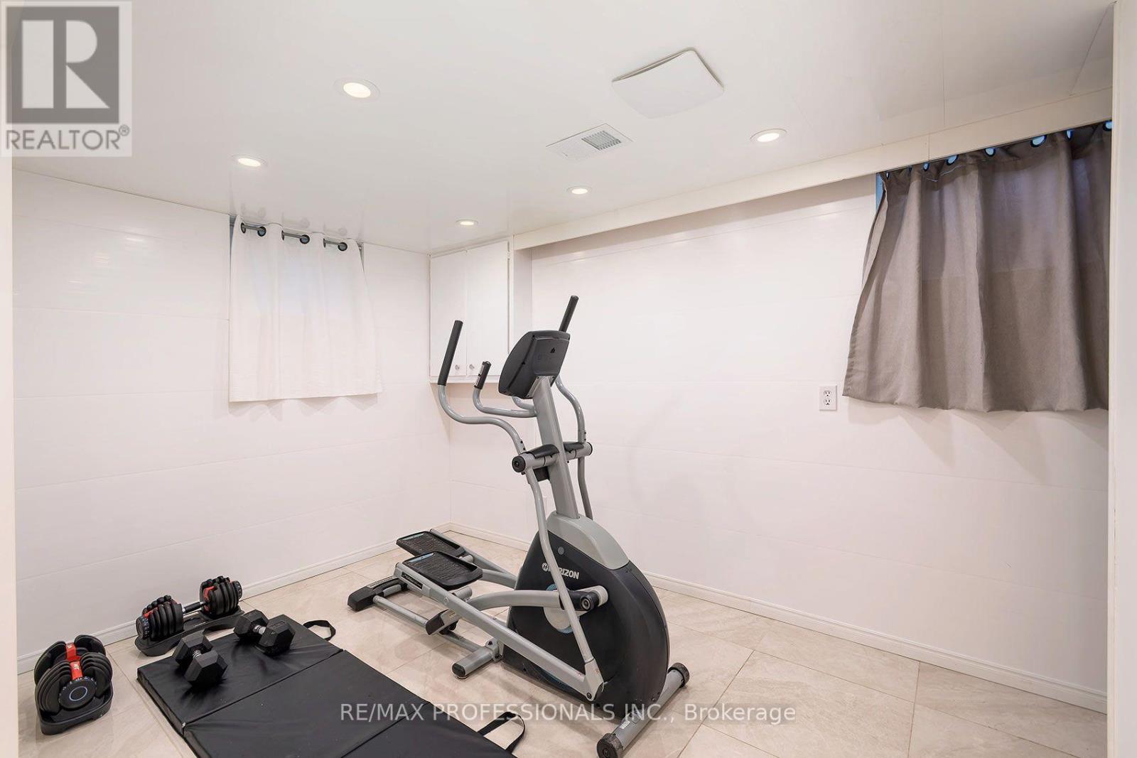 38 Boxwood Road, Toronto, Ontario  M9C 2W5 - Photo 31 - W13658818