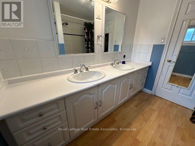 13 Edwin Drive, Brampton, Ontario  L6Y 1A2 - Photo 11 - W13658820