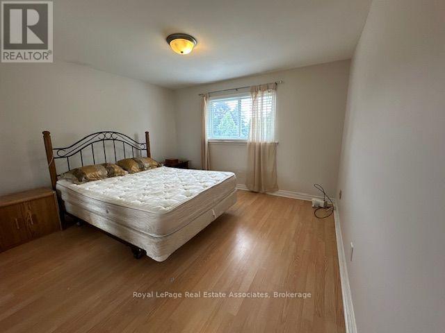 13 Edwin Drive, Brampton, Ontario  L6Y 1A2 - Photo 7 - W13658820
