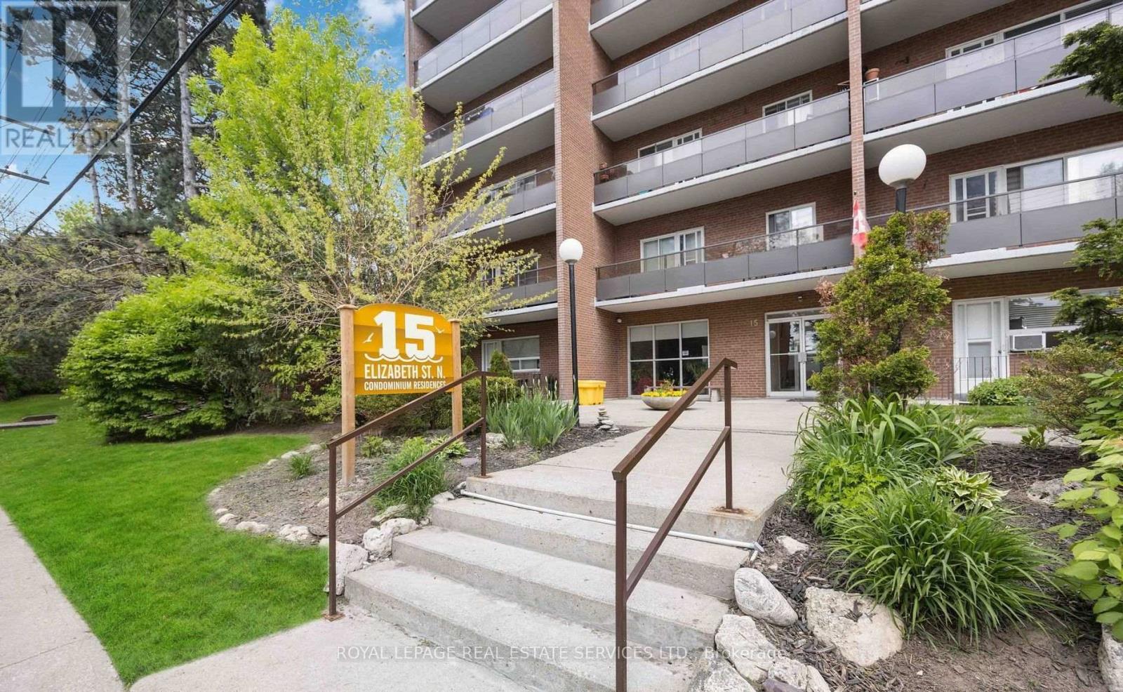 203 - 15 Elizabeth Street N, Mississauga, Ontario  L5G 2Z3 - Photo 1 - W13658826
