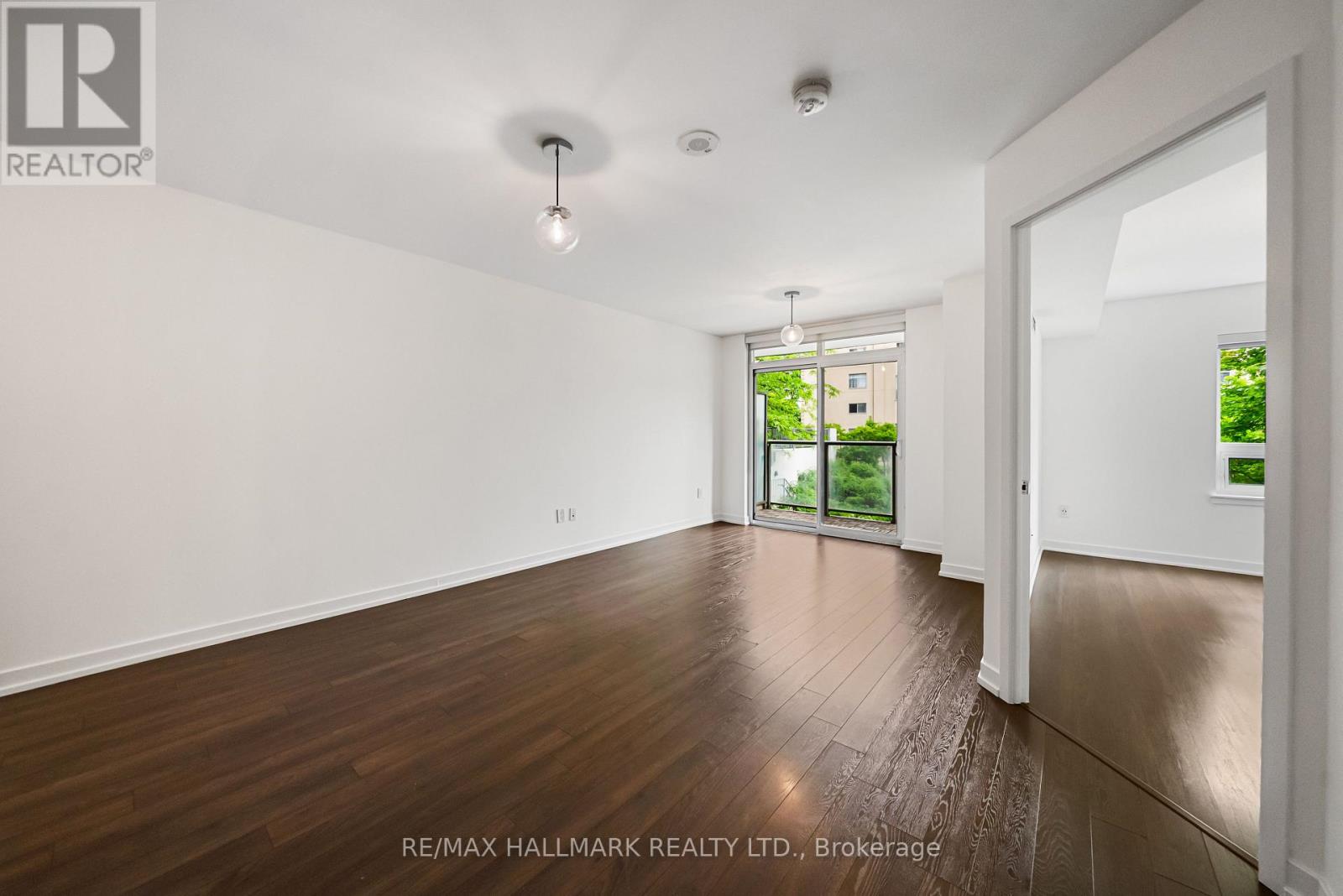 103 - 816 Lansdowne Avenue, Toronto, Ontario M6H 4K6 - Photo 4 - W13658860