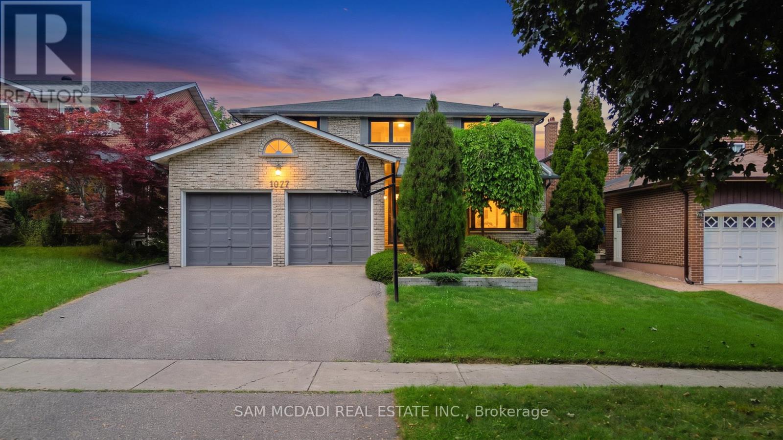 1077 SAGINAW CRESCENT, Mississauga, Ontario