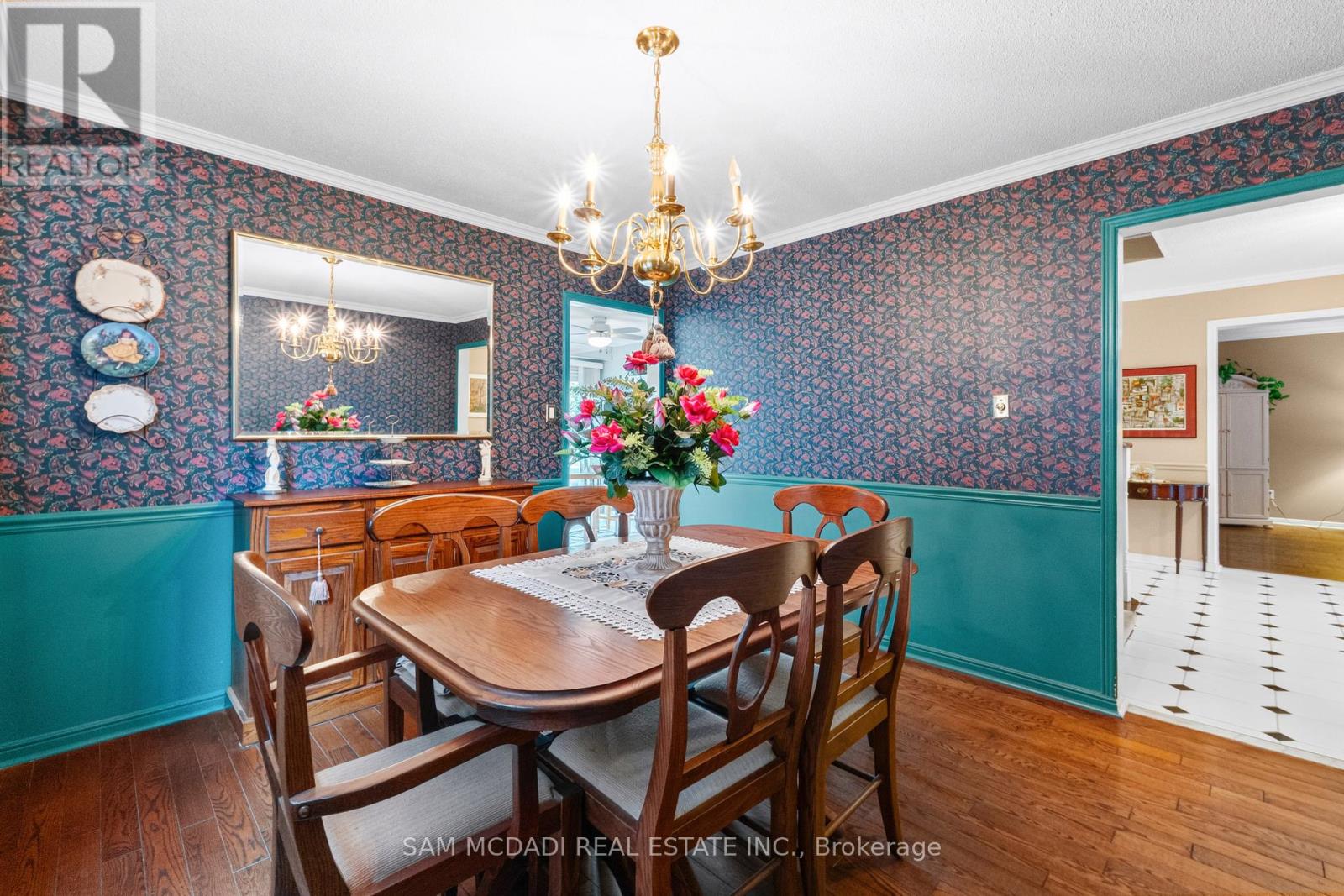 1077 Saginaw Crescent, Mississauga, Ontario  L5H 3W4 - Photo 13 - W13658862