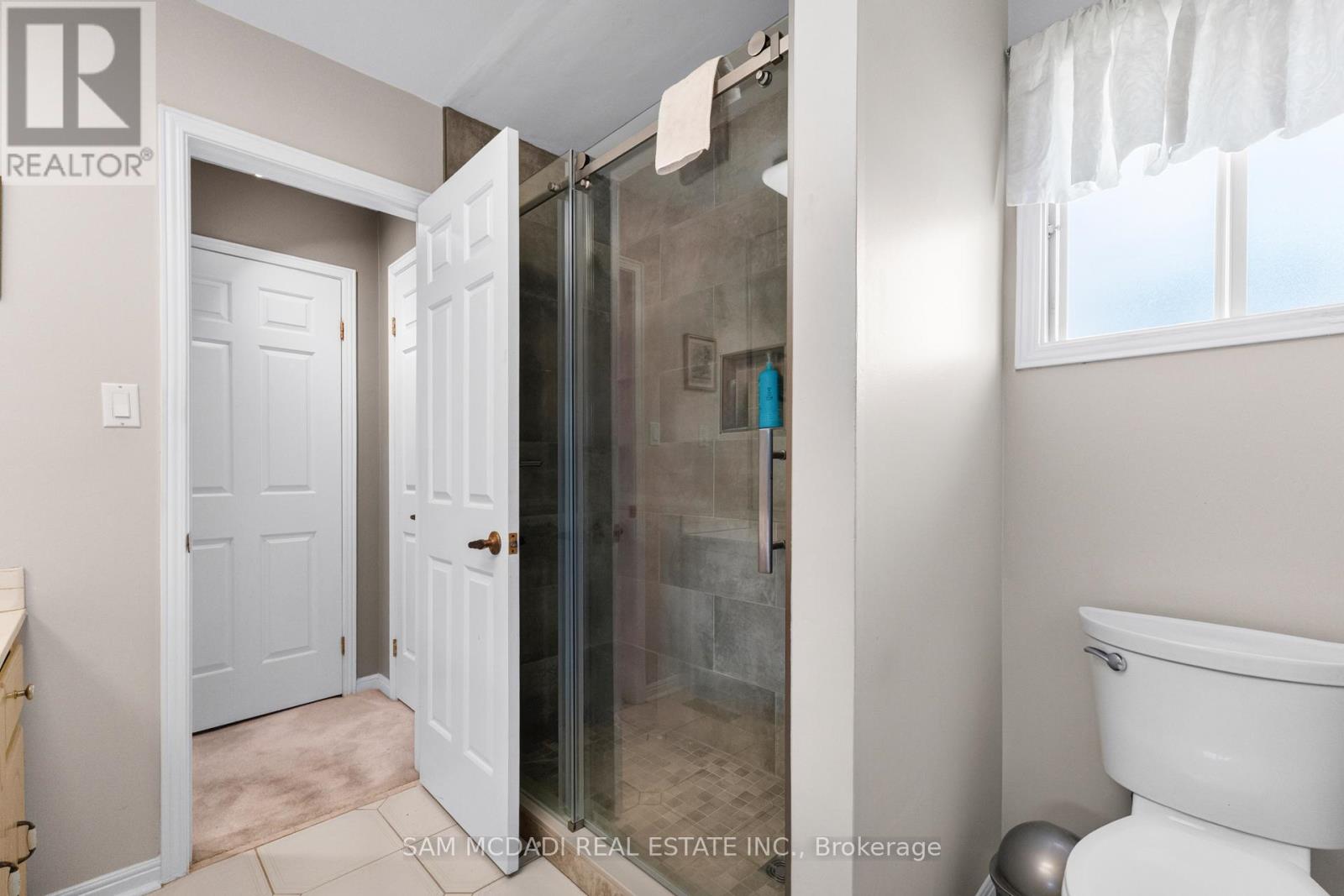 1077 Saginaw Crescent, Mississauga, Ontario  L5H 3W4 - Photo 23 - W13658862