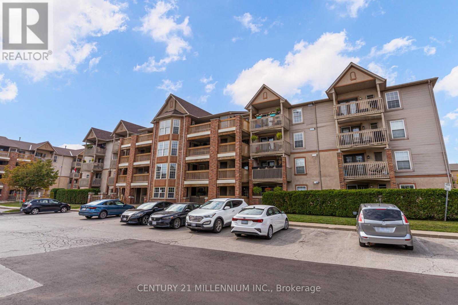 110 - 4003 Kilmer Drive, Burlington, Ontario  L7M 4M1 - Photo 3 - W13658916