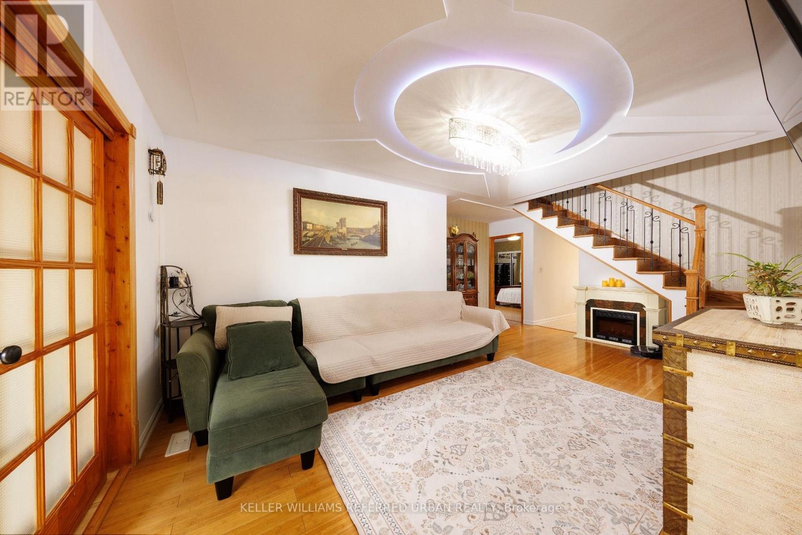 6 Elmhurst Drive, Toronto, Ontario  M9W 2J3 - Photo 6 - W13658924