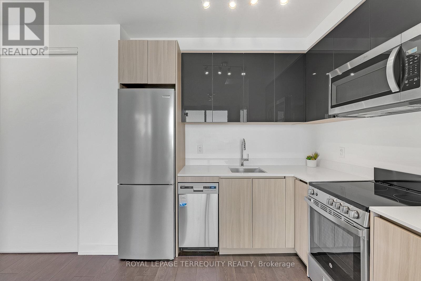 719 - 3100 Keele Street, Toronto, Ontario M3M 0E1 - Photo 13 - W13658964
