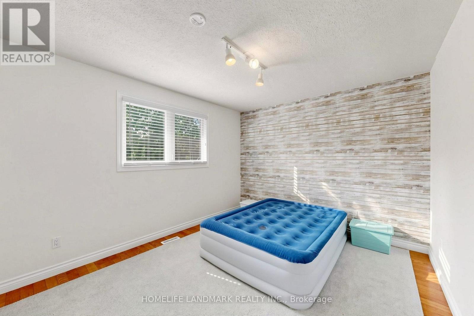 224 Valleyview Court, Oakville, Ontario  L6L 5H8 - Photo 22 - W13658978