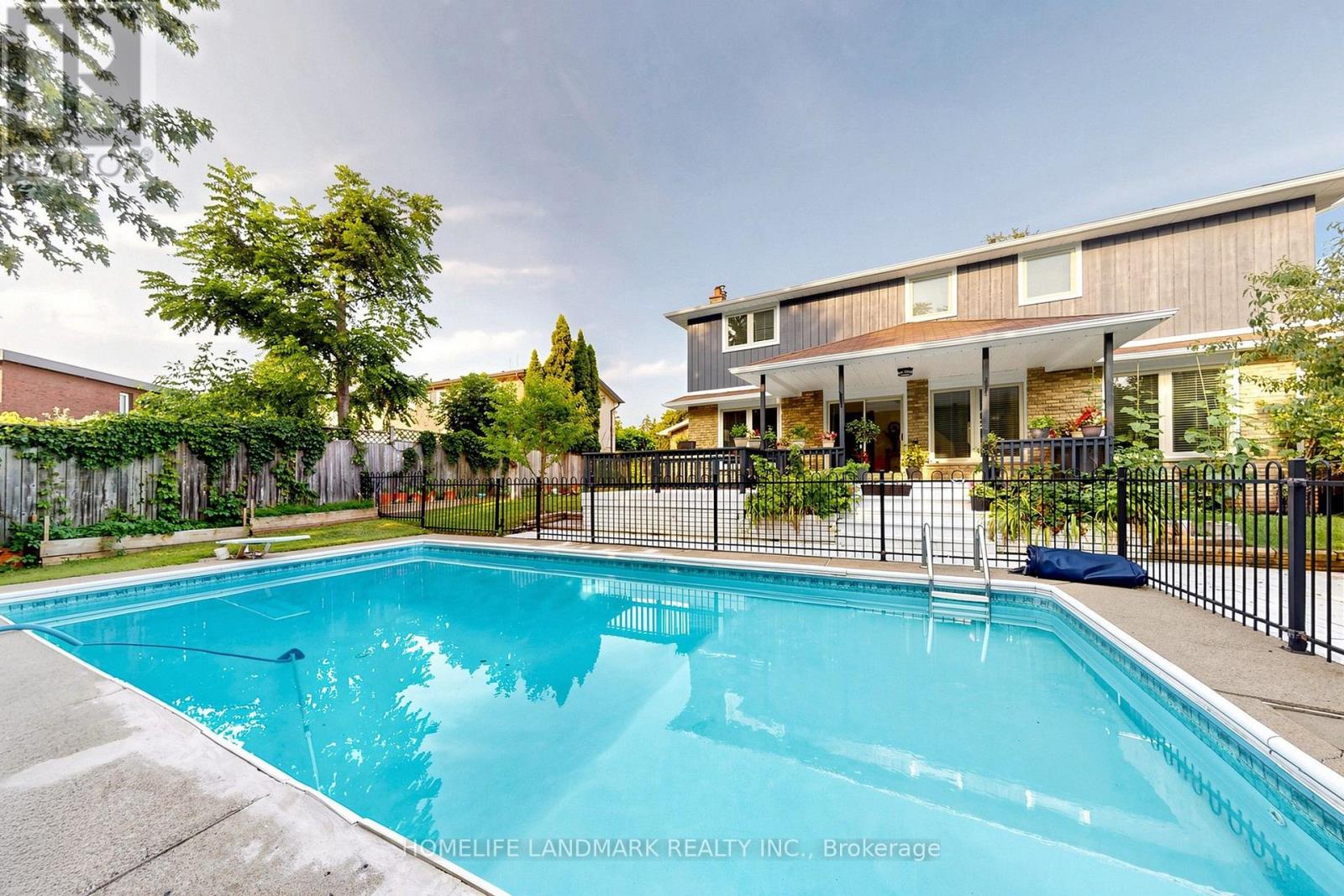 224 Valleyview Court, Oakville, Ontario  L6L 5H8 - Photo 42 - W13658978