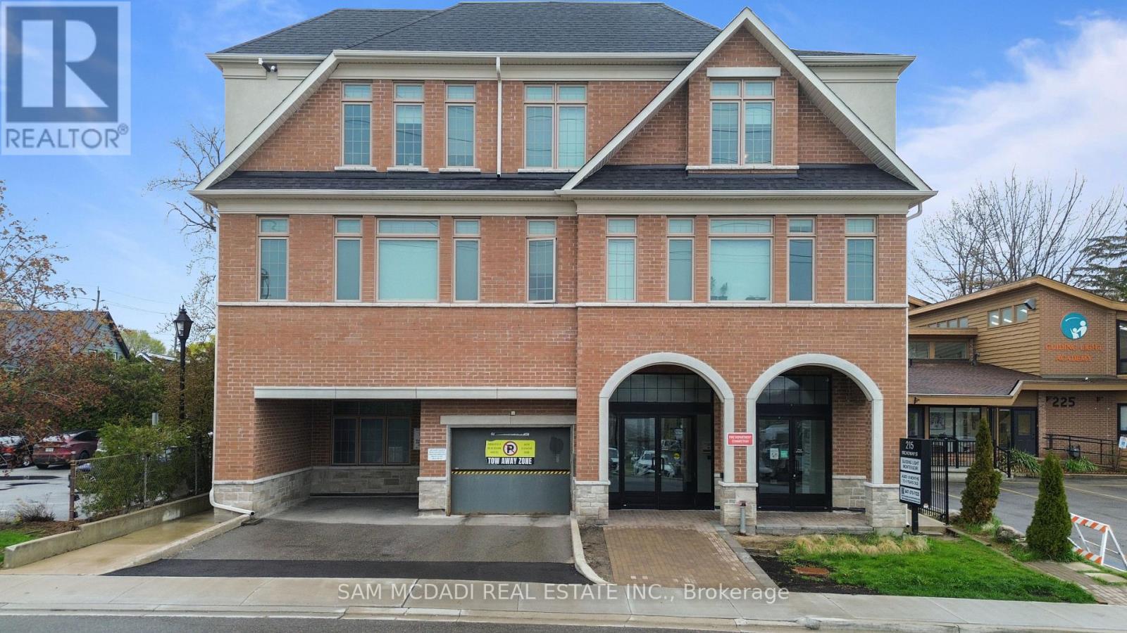 308 - 215 BROADWAY STREET, Mississauga, Ontario