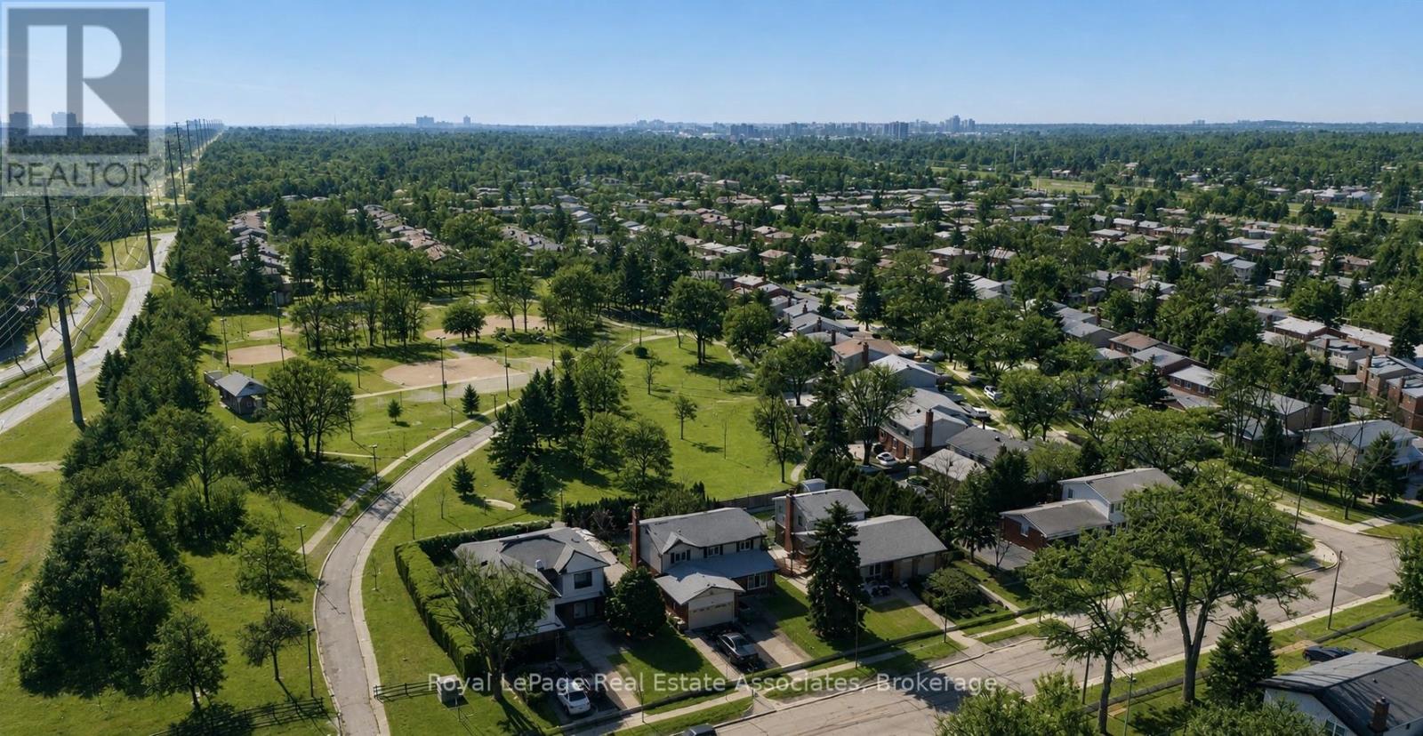 1550 Woodeden Drive, Mississauga, Ontario  L5H 2V3 - Photo 34 - W13659002