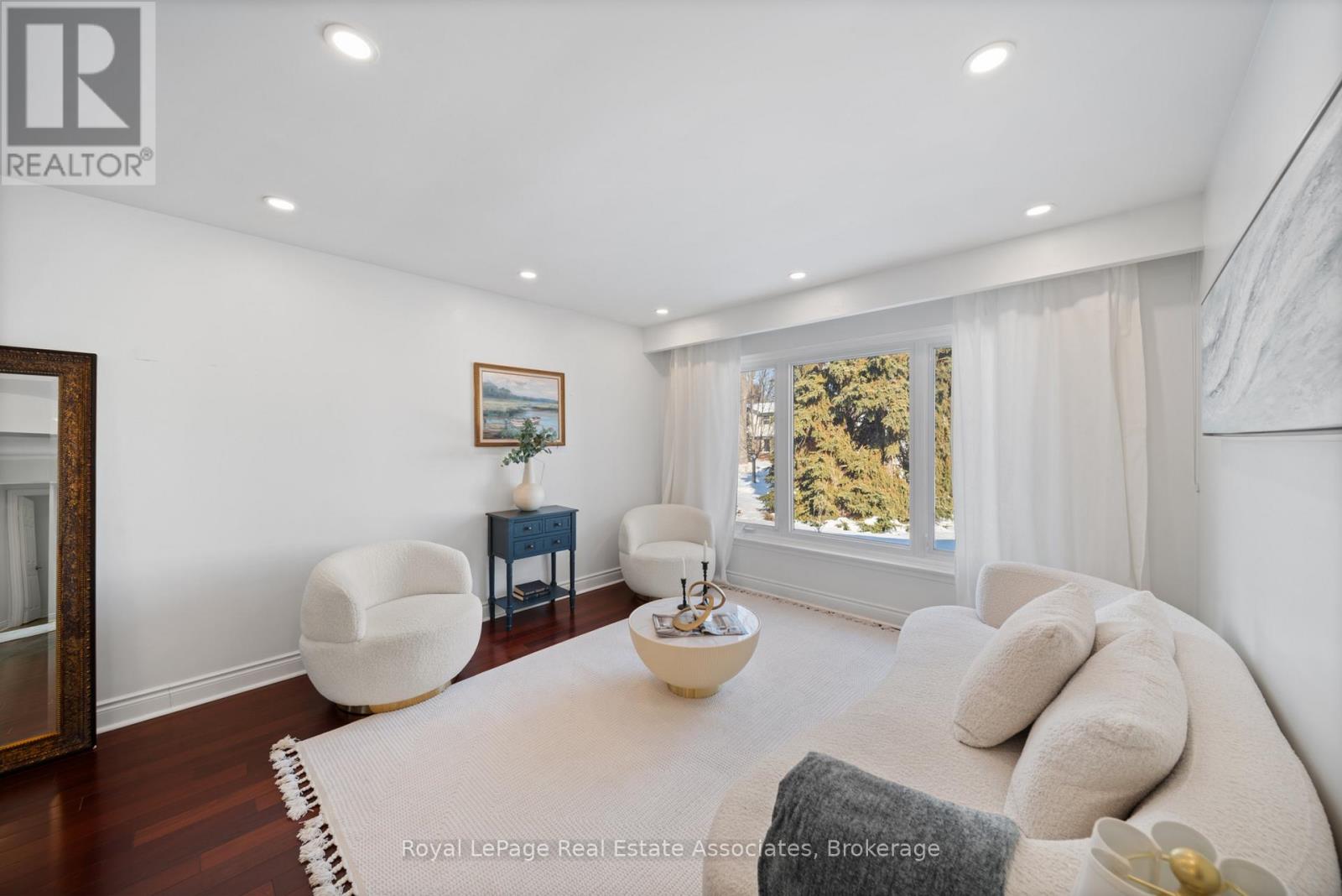 1550 Woodeden Drive, Mississauga, Ontario  L5H 2V3 - Photo 6 - W13659002