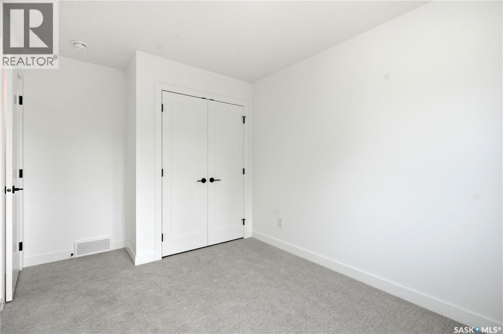 1514 Ewart Avenue, Saskatoon, Saskatchewan  S7H 2K8 - Photo 40 - SK045154