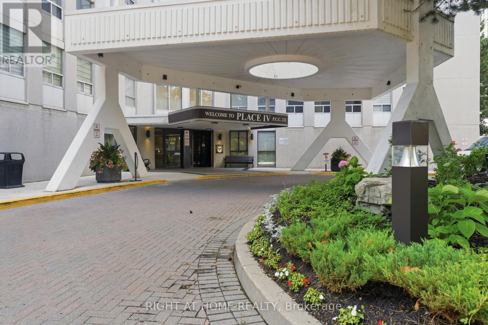 2507 - 3650 Kaneff Crescent, Mississauga, Ontario  L5A 4A1 - Photo 38 - W13578132