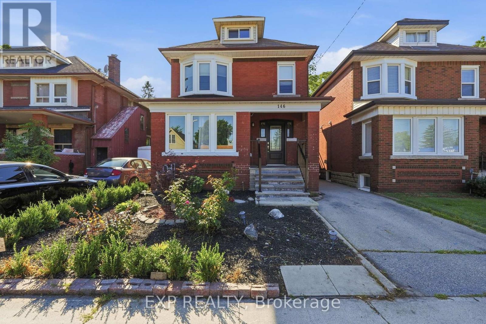 146 OTTAWA STREET S, Hamilton, Ontario