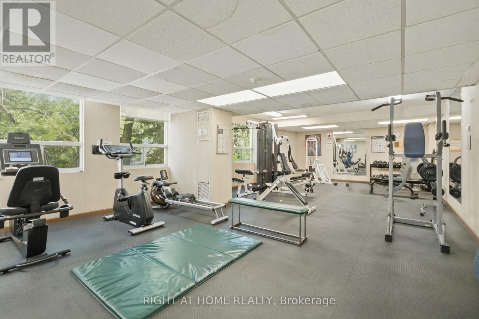 2507 - 3650 Kaneff Crescent, Mississauga, Ontario  L5A 4A1 - Photo 30 - W13578132