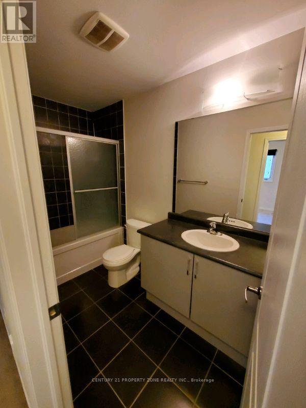 (Upper) - 3 Baffin Crescent, Brampton, Ontario  L7A 0A9 - Photo 12 - W13636610