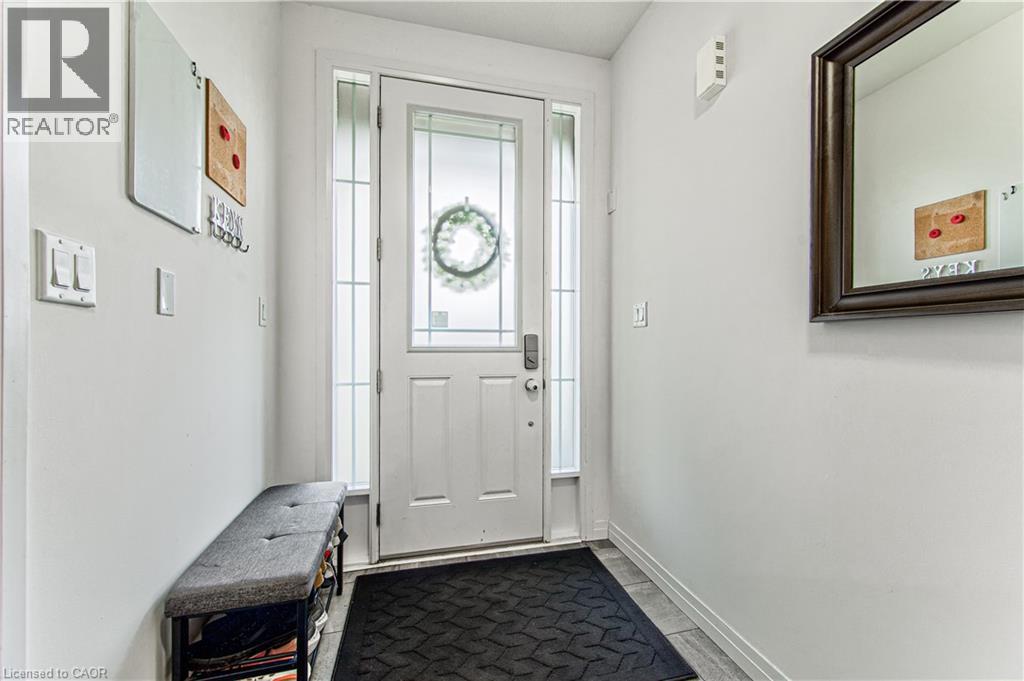 4073 Stadelbauer Drive, Beamsville, Ontario  L3J 0S4 - Photo 6 - 40854747