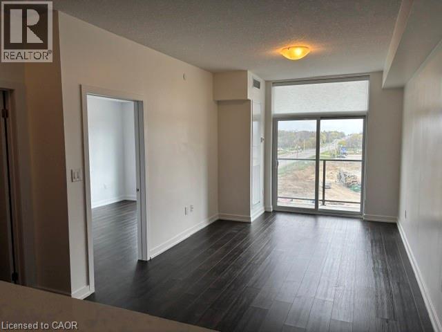10 Mallard Trail Unit# 527, Waterdown, Ontario  L8B 2A7 - Photo 11 - 40830643
