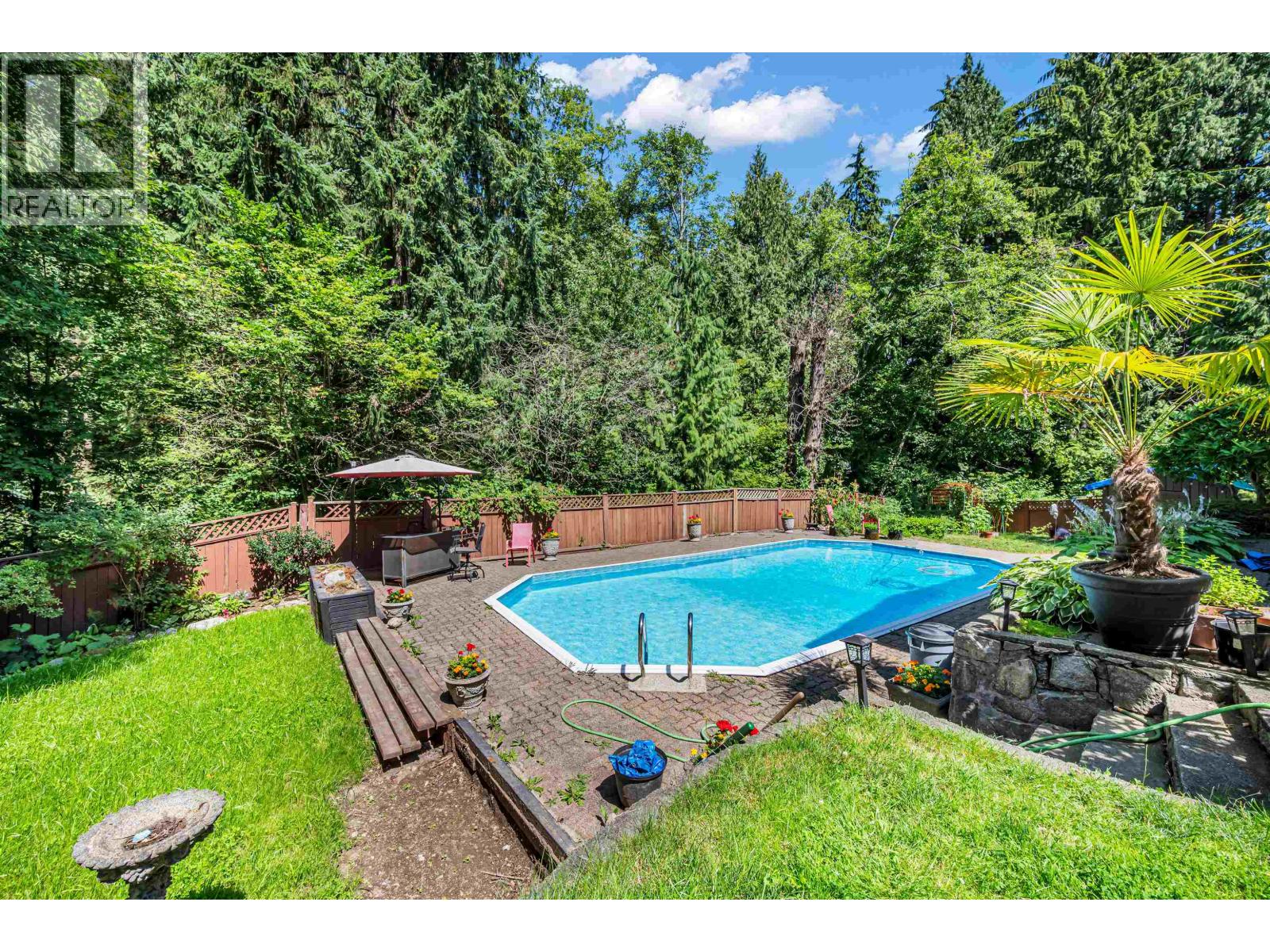 3255 Milton Avenue, North Vancouver, British Columbia  V7K 2B3 - Photo 3 - R3154160