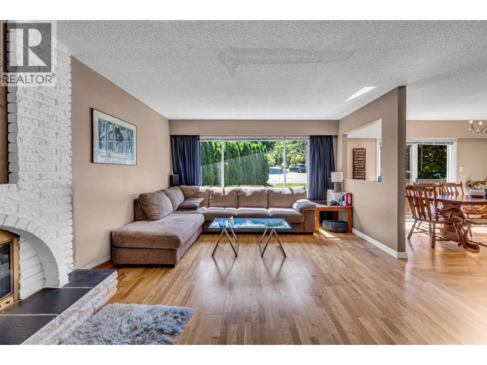 3255 Milton Avenue, North Vancouver, British Columbia  V7K 2B3 - Photo 9 - R3154160