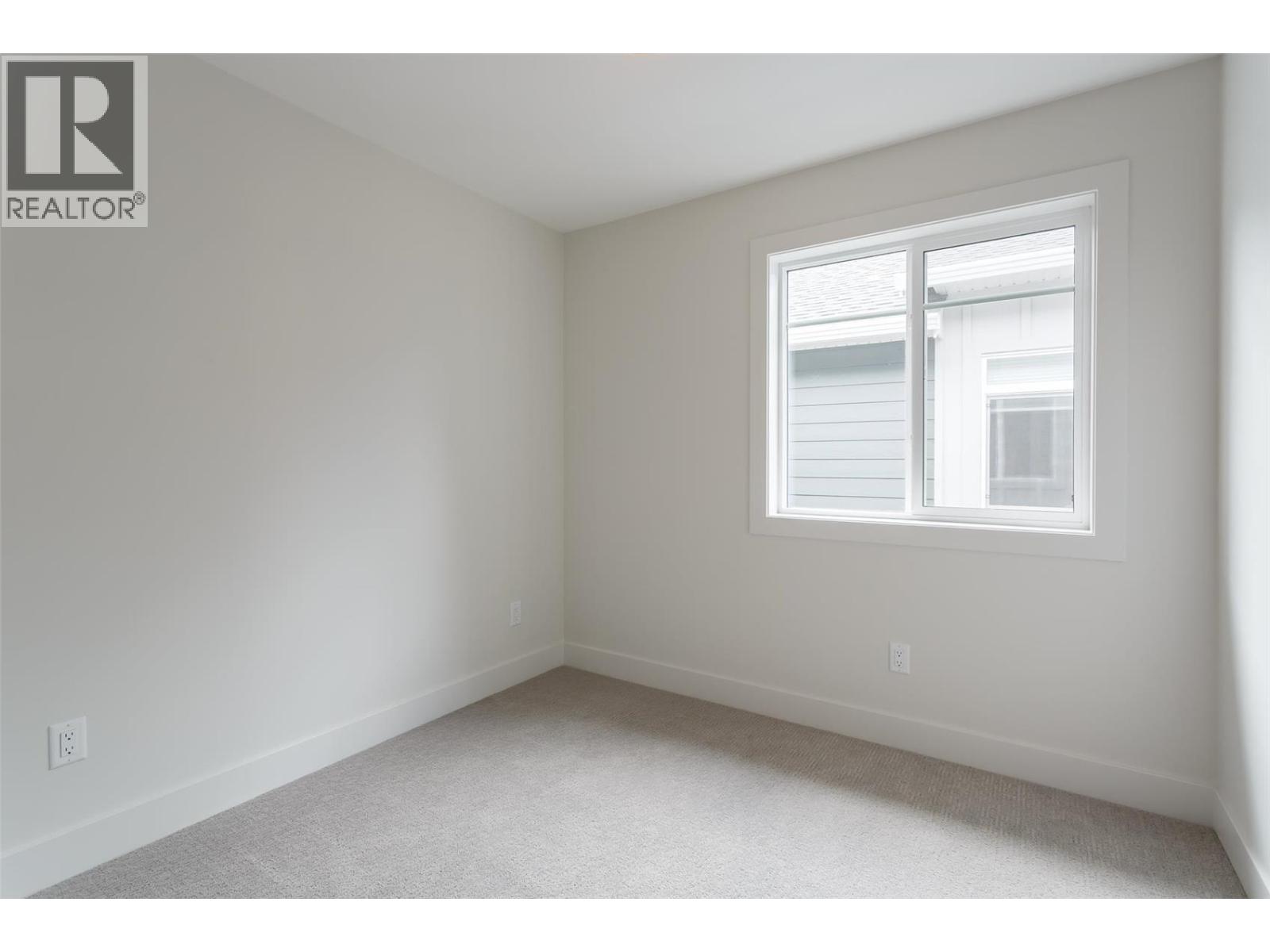 949 Stockwell Avenue, Kelowna, British Columbia  V1Y 6W3 - Photo 7 - 10394898